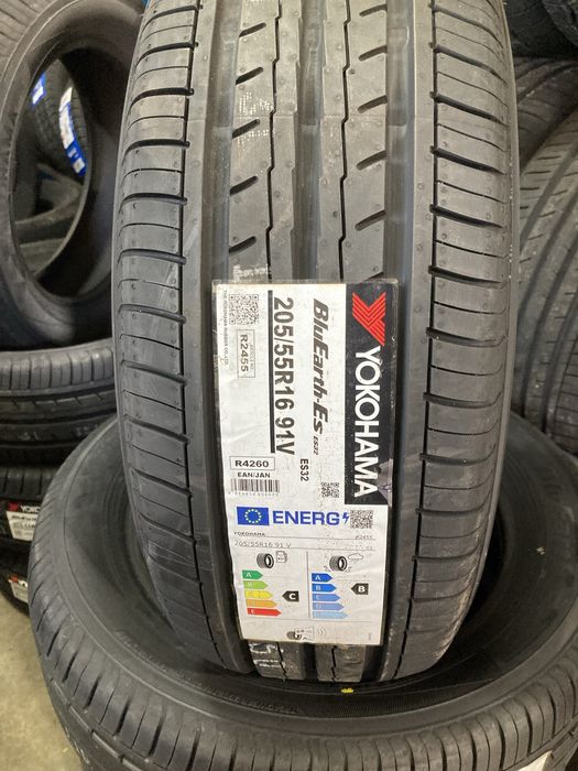 Pneus novos 205/55/16 Yokohama