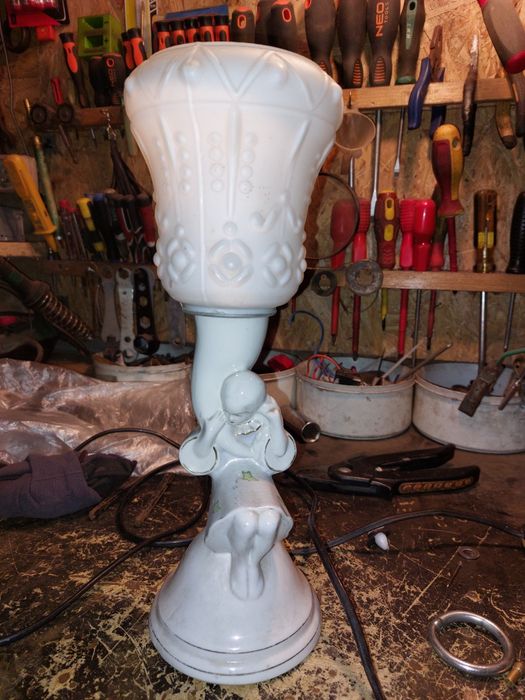 Lampka nocna Ćmielów