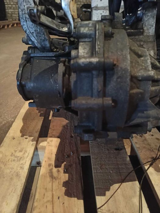 Кпп коробка передач механика Passat B6 2.0 TDI JLU кпп Пассат Б6 2.0