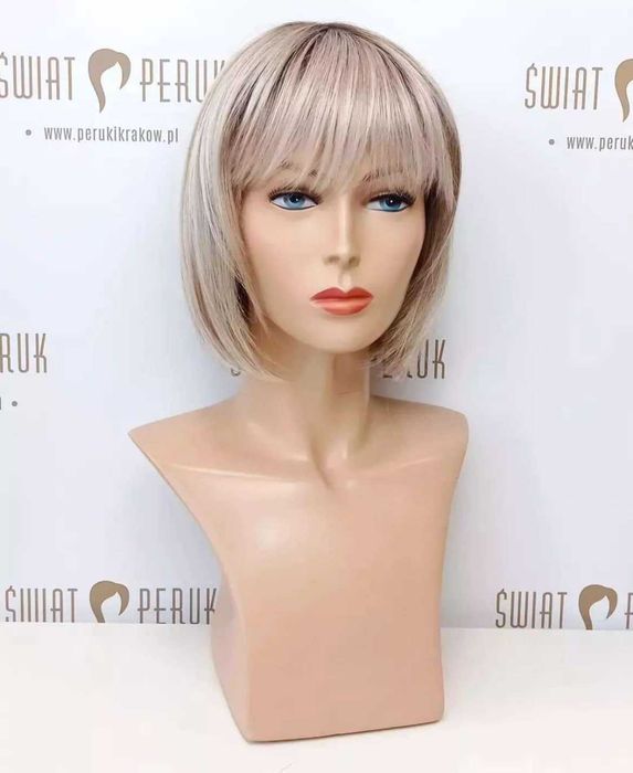 Peruka półdługa z włosów syntetycznych WADOWICE