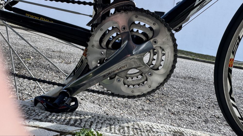 Bicicleta profissional de estrada - BH Team Carbon