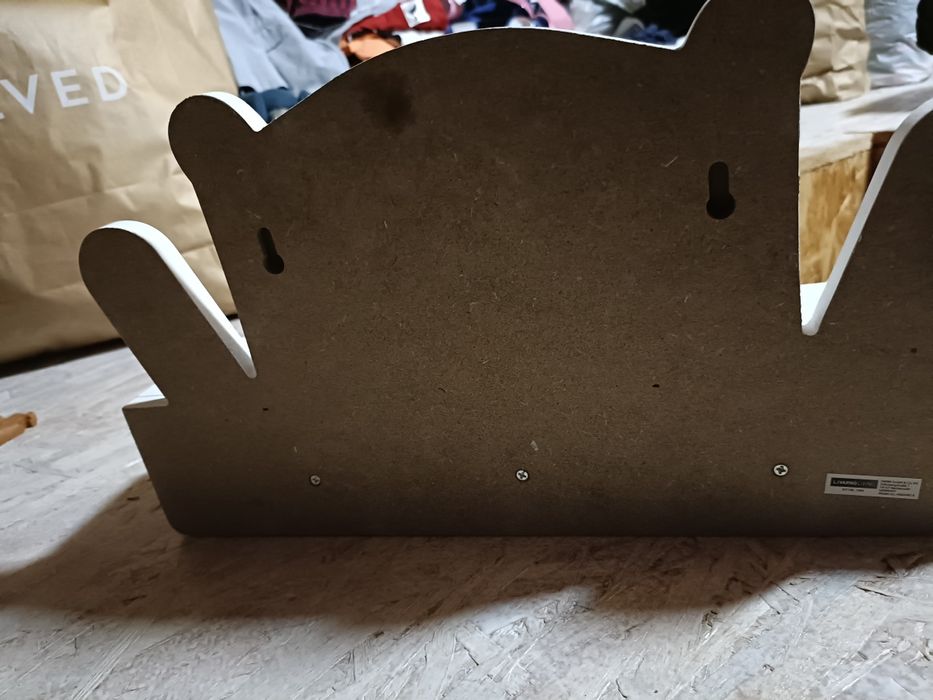 Półka po pokoju dziecięcego