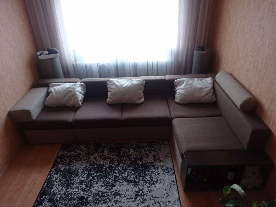 Розкладающийся диван