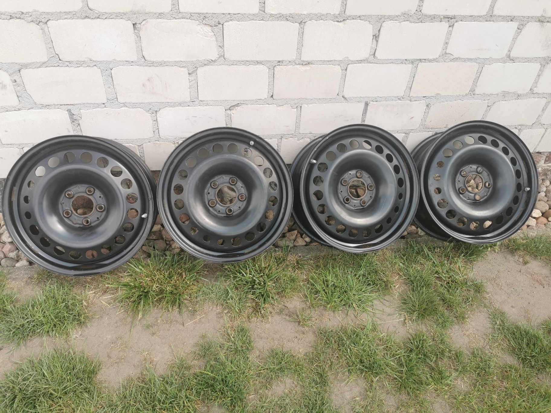Felgi Stalowe Alcar 9832 Mercedes 6.5x17 ET44