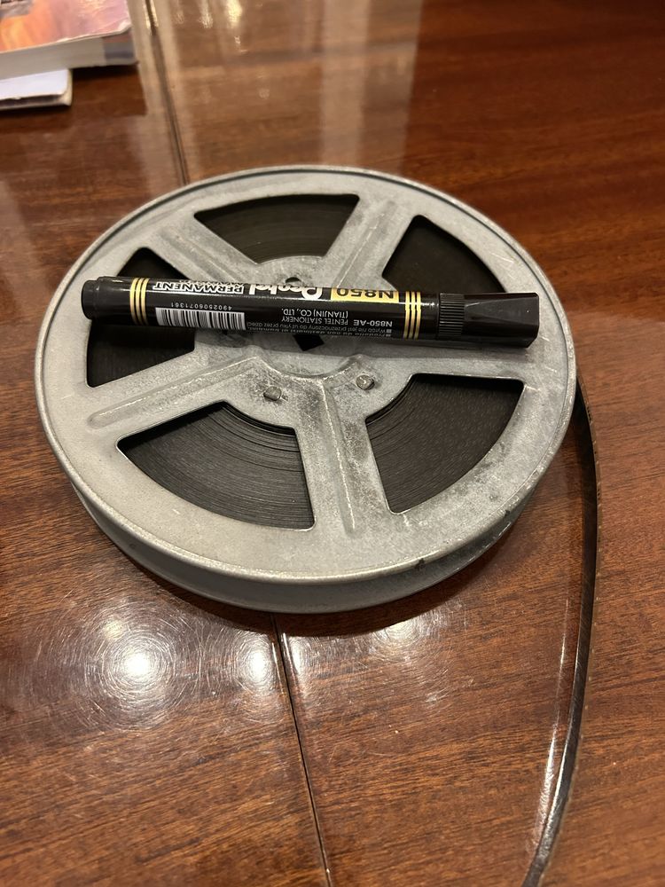 Taśma filmowa 16mm mała szpulka dekoracja