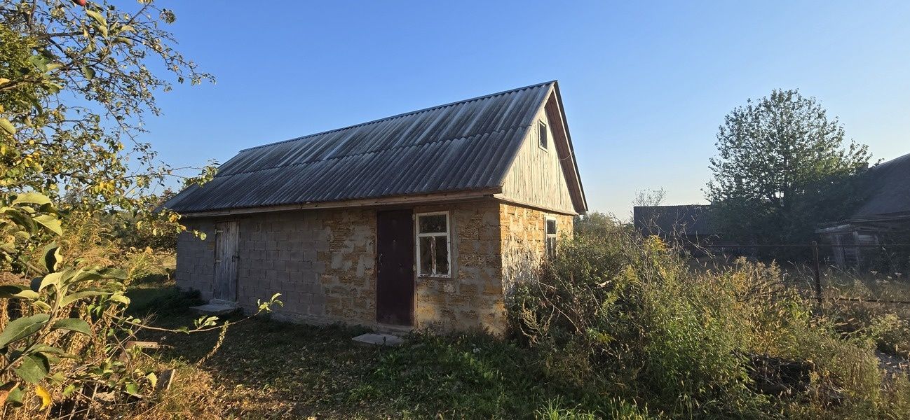 Гарний будинок зі зручностями с.Садки (22400364)