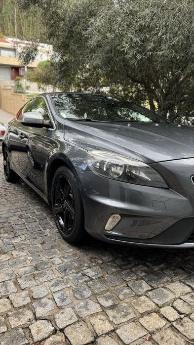 Volvo  v40 D2 RDESIGN