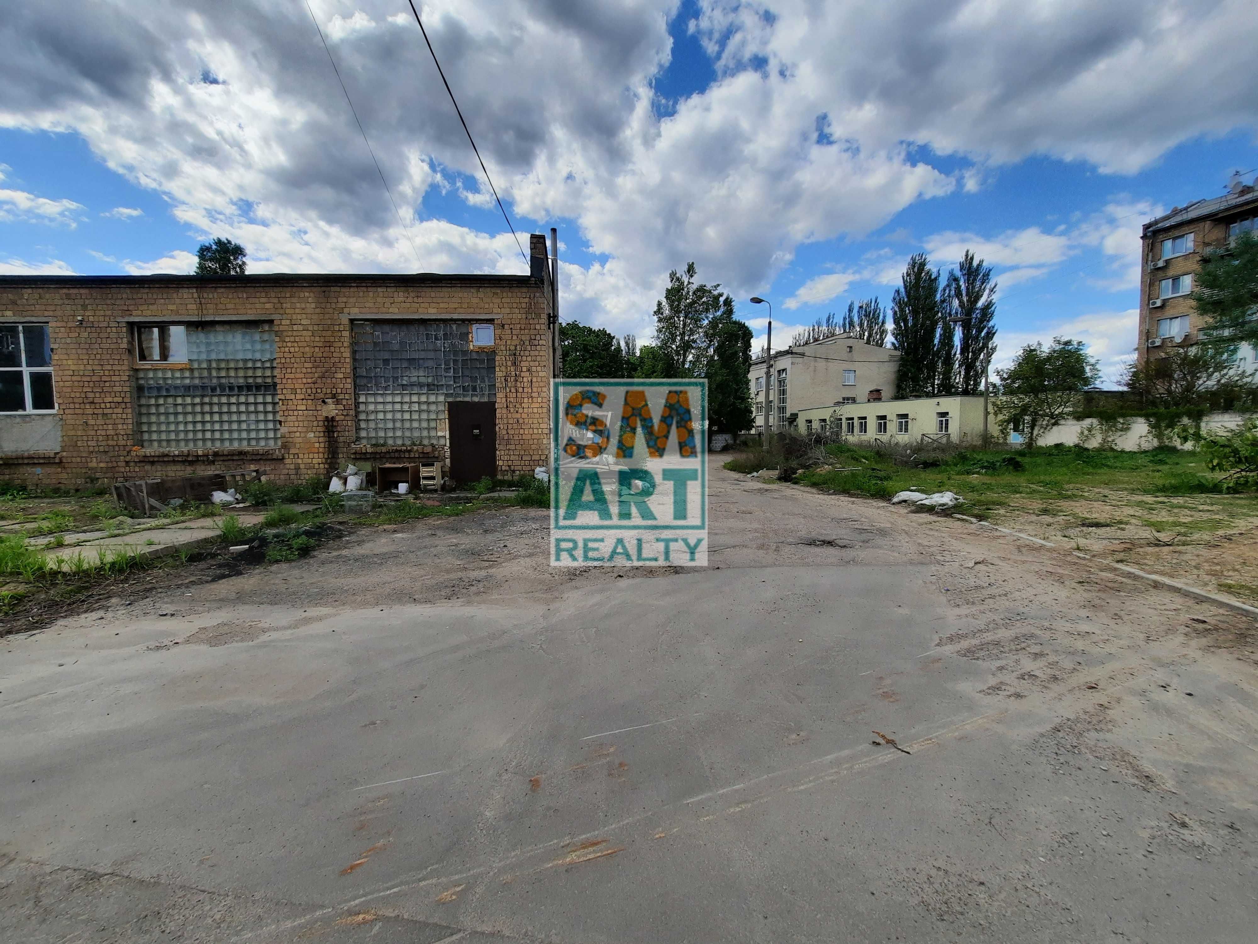 приміщення 900 кв.м в 15 хв. від м. Академмістечко, Приладний пров.