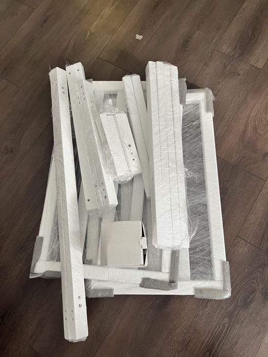 Ліжечко дитяче з маятником в комплекті