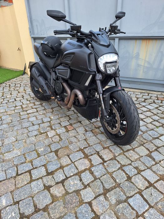 Ducati diavel 1260 black edition