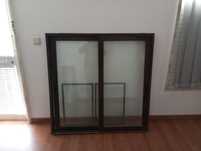 Janela alumínio de  correr vidro duplo 1,20*1,20,cm