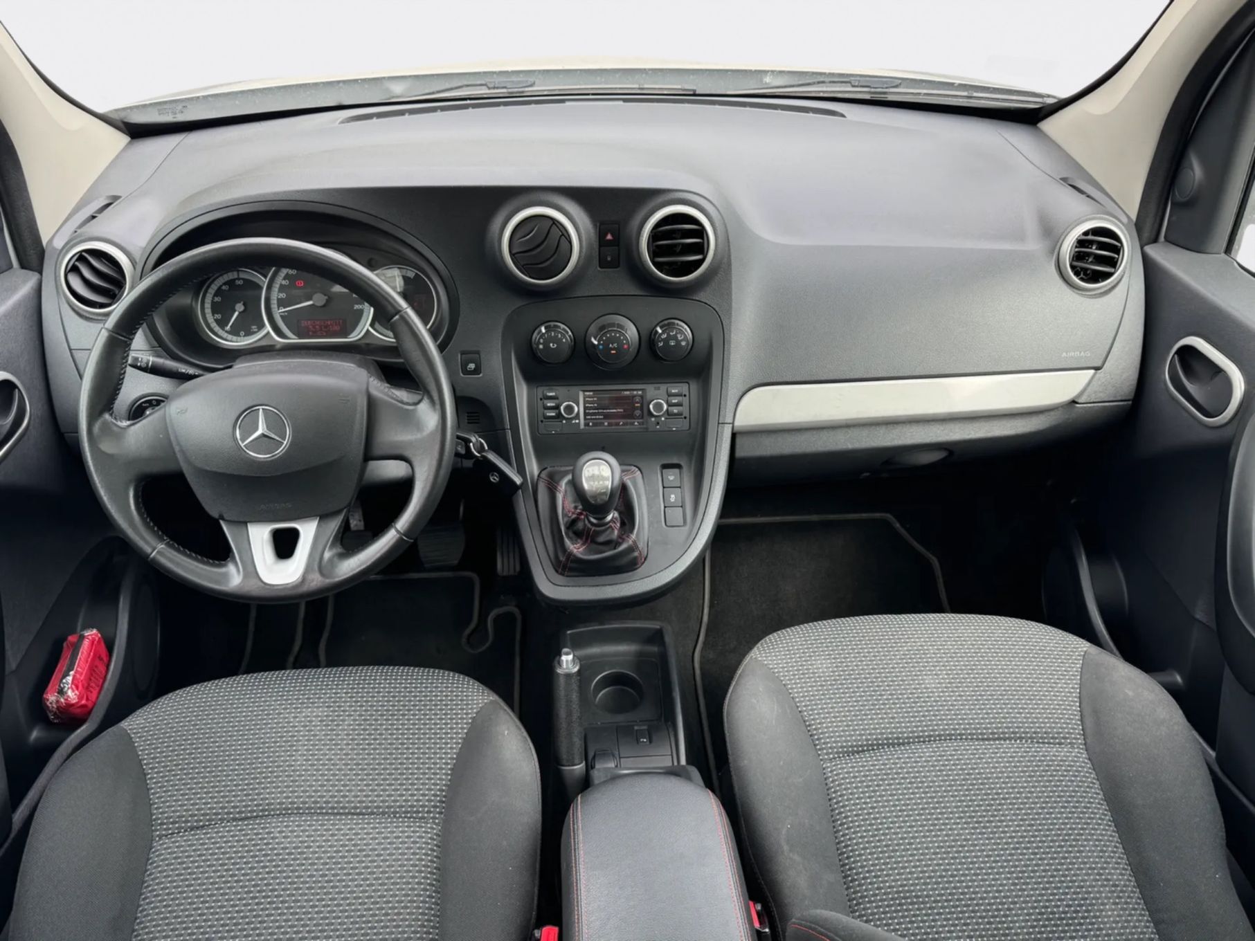 Mercedes-Benz Citan 111CDI Panorama Tempomat Podgrzewane fotele Alu