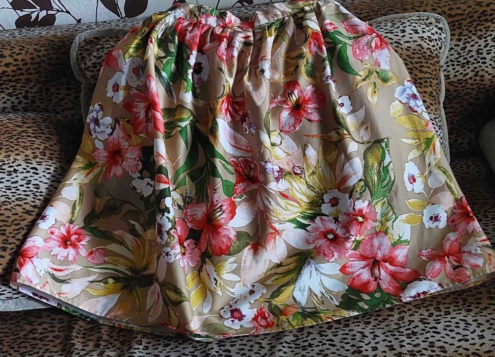 Бавовняна спідниця.