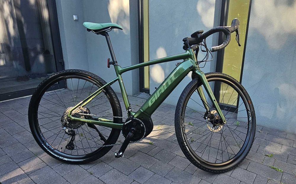 Gravel Giant Revolt E+ Pro M elektryczny