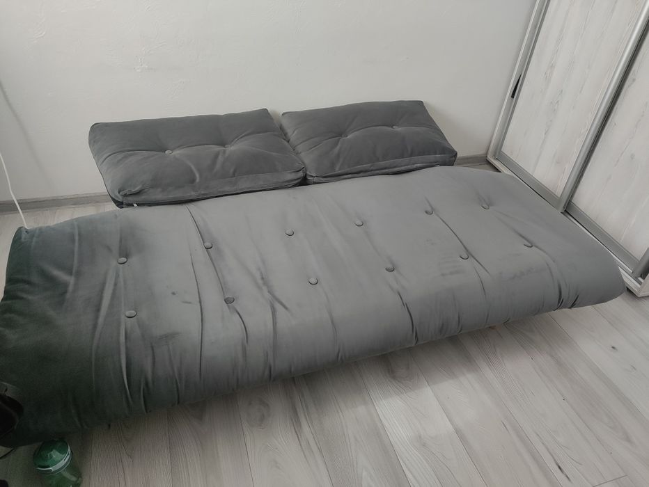 Продам діван кровать для підлітка
