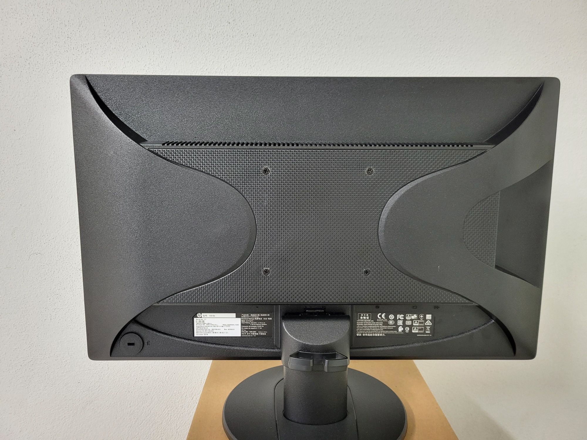Vendo monitor HP V213a Full HD