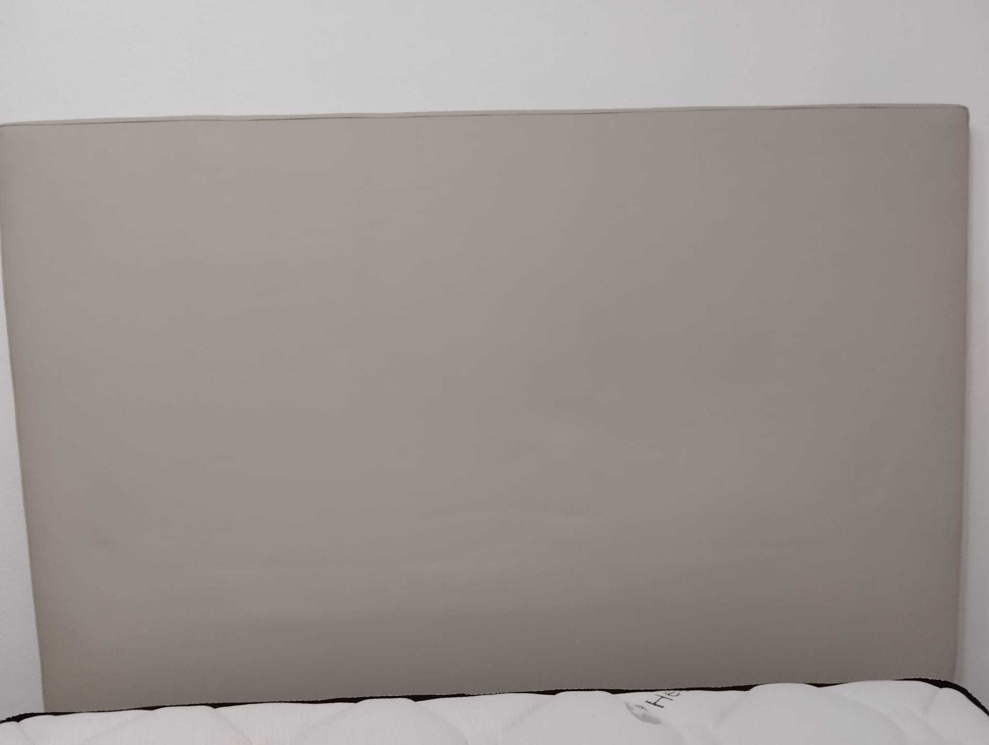 Cabeceira estofada 155x110cm, almofadada