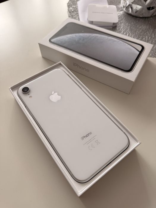 iPhone XR 64 GB stan idealny!