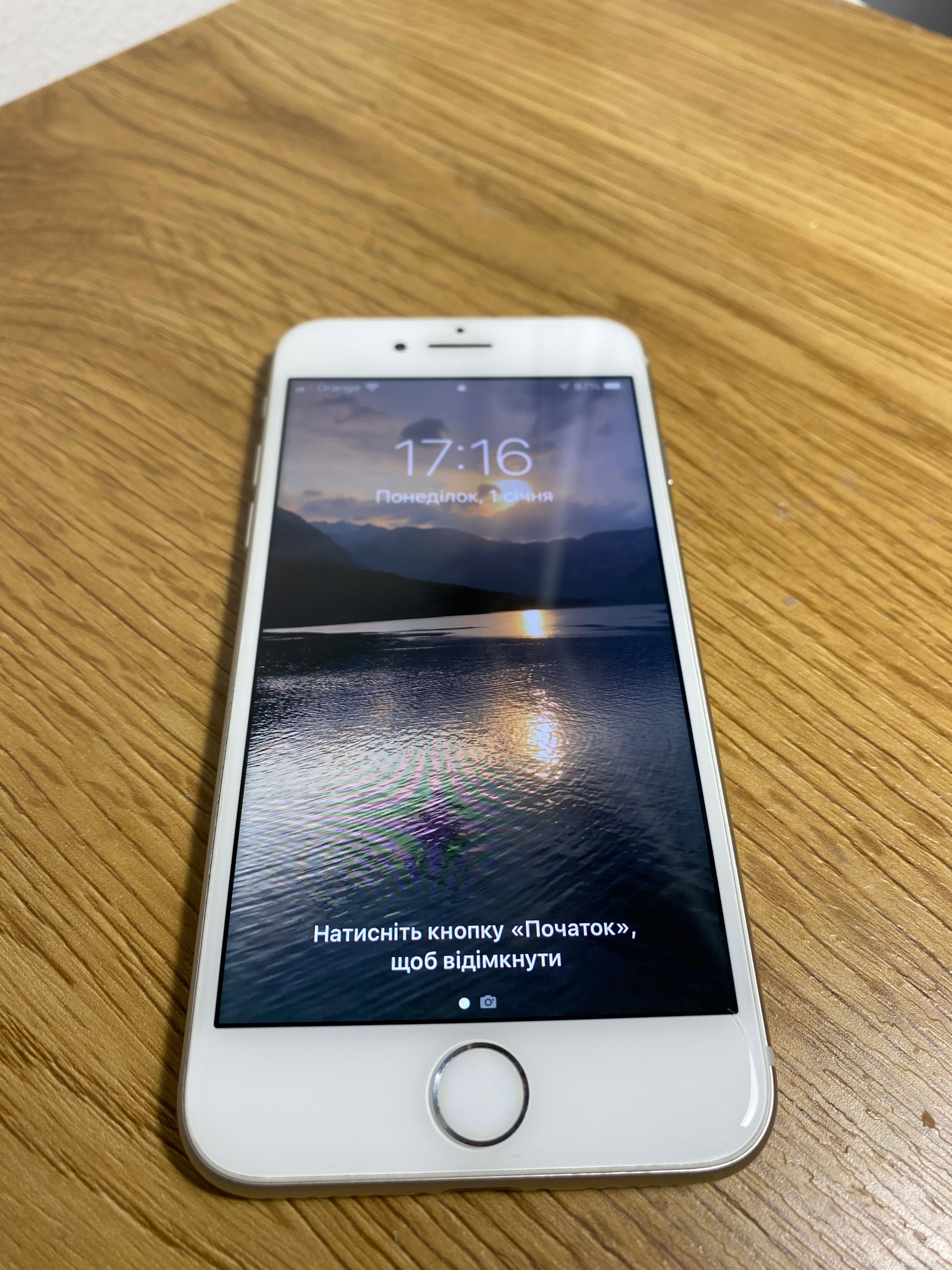 iPhone 8 64gb biały