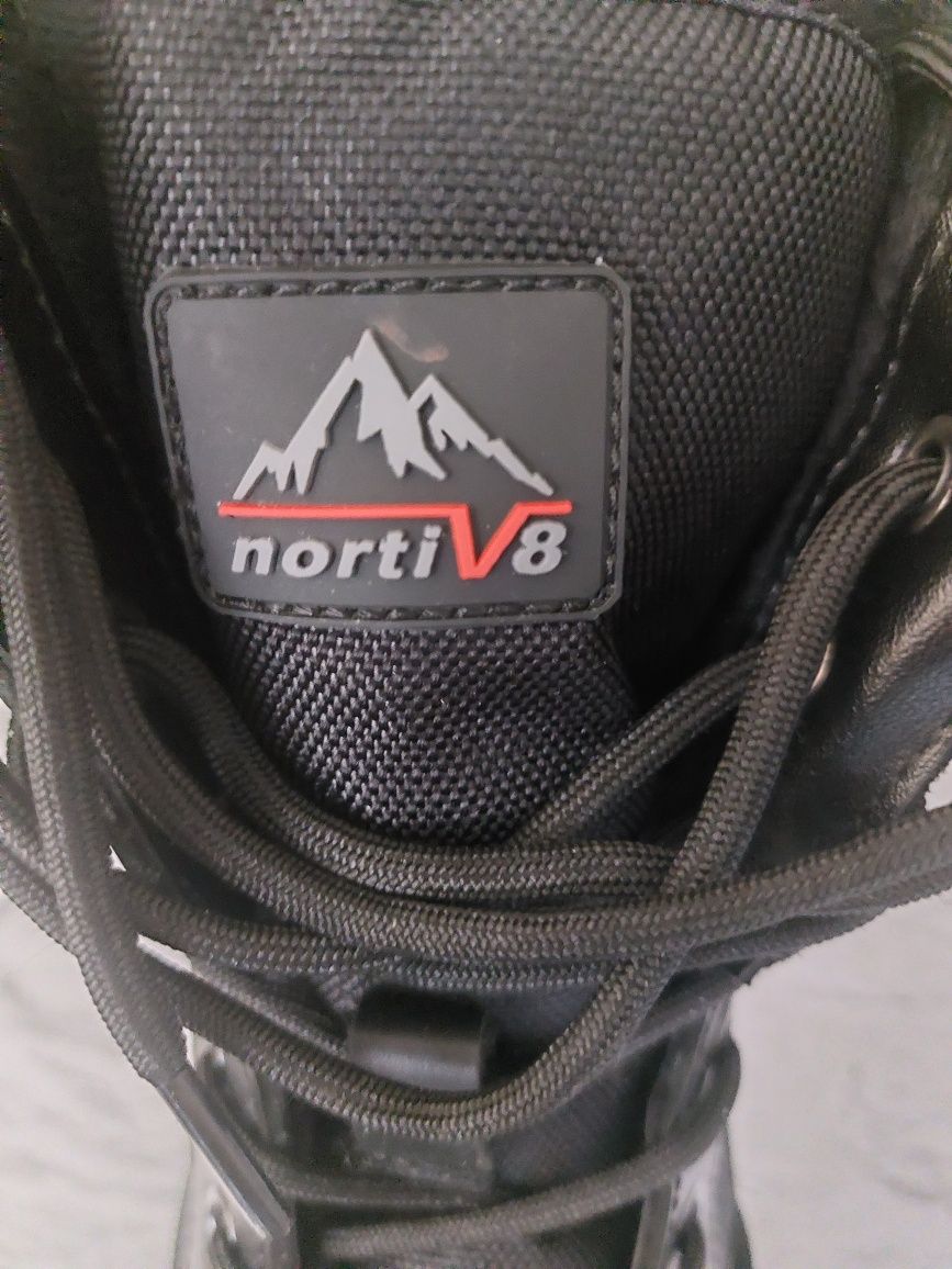 Зимние кожаные берцы nortiv 8 р.42 стелька 27 см