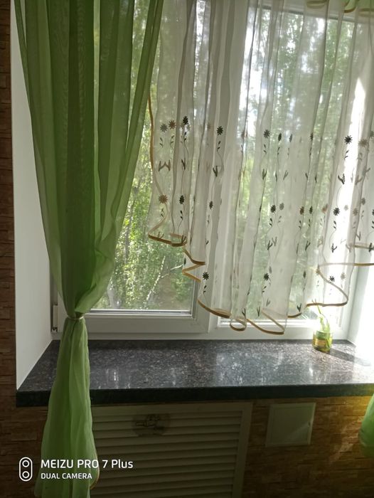 Столешница на кухню из керамогранита , мойкиа из керамогранита