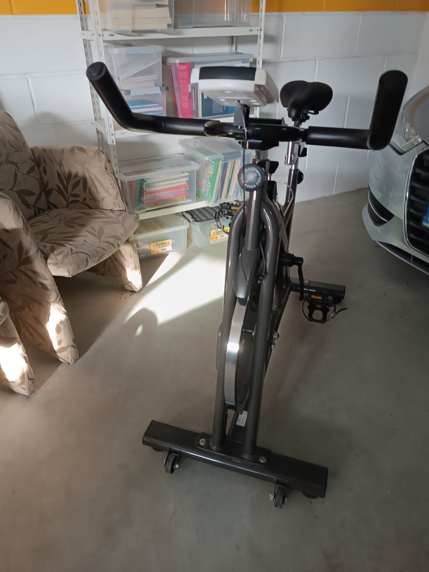 Bicicleta Ciclismo Indoor Khronos Basic II BH