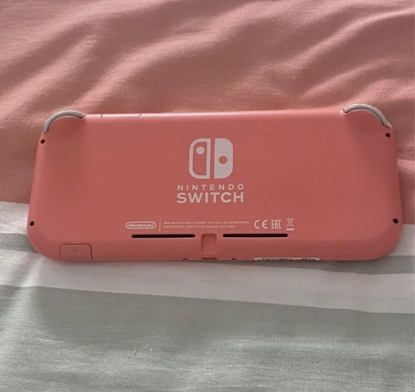 Nintendo Switch Lite