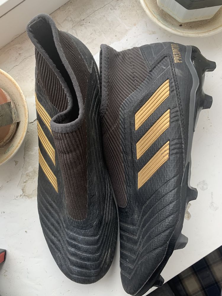 Adidas Predator 44