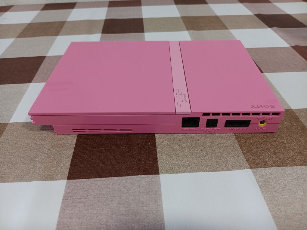 PlayStation 2 slim edição Rosa