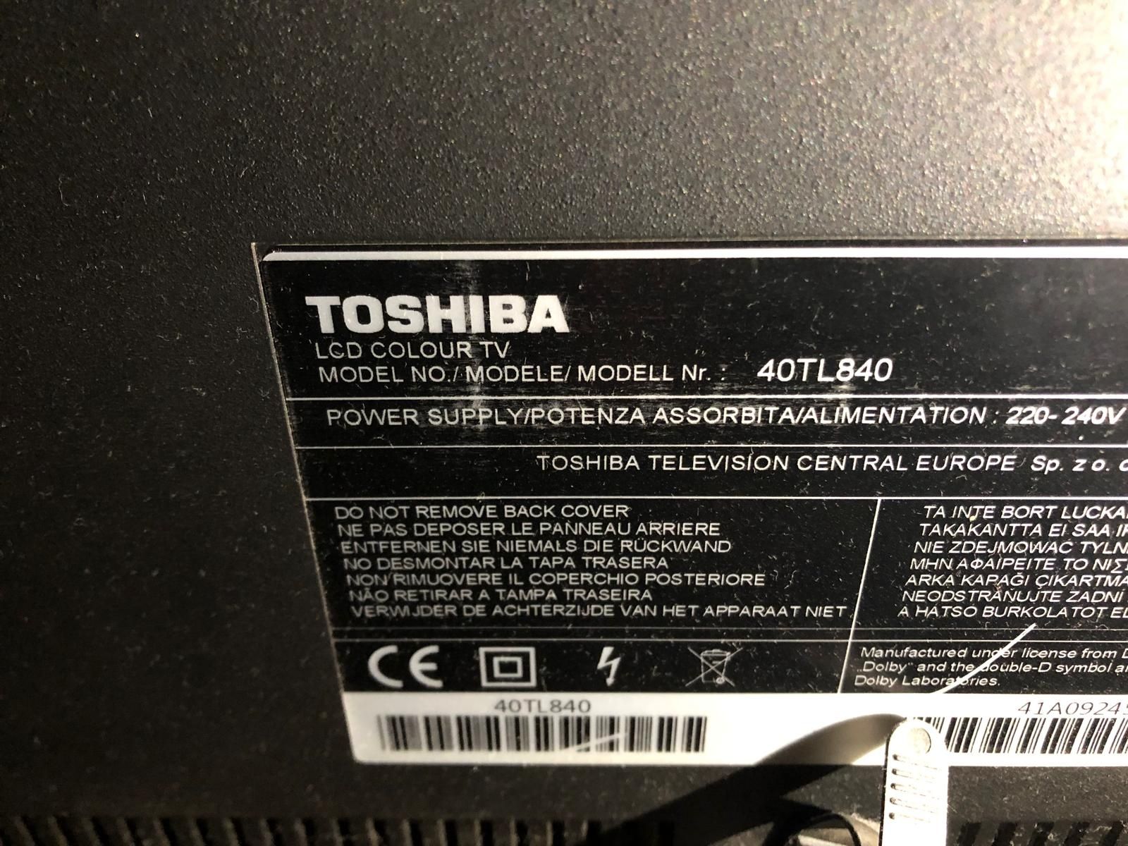 TV/LCD Toshiba 40"