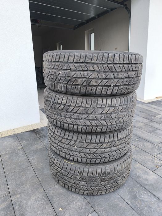 Opony zimowe 225/50 17