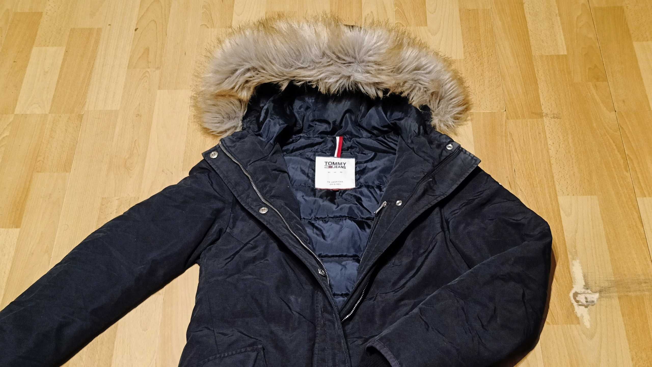 Damska zimowa kurtka puchowa 3/4 TOMMY JEANS TECHNICAL DOWN r.S st.bdb
