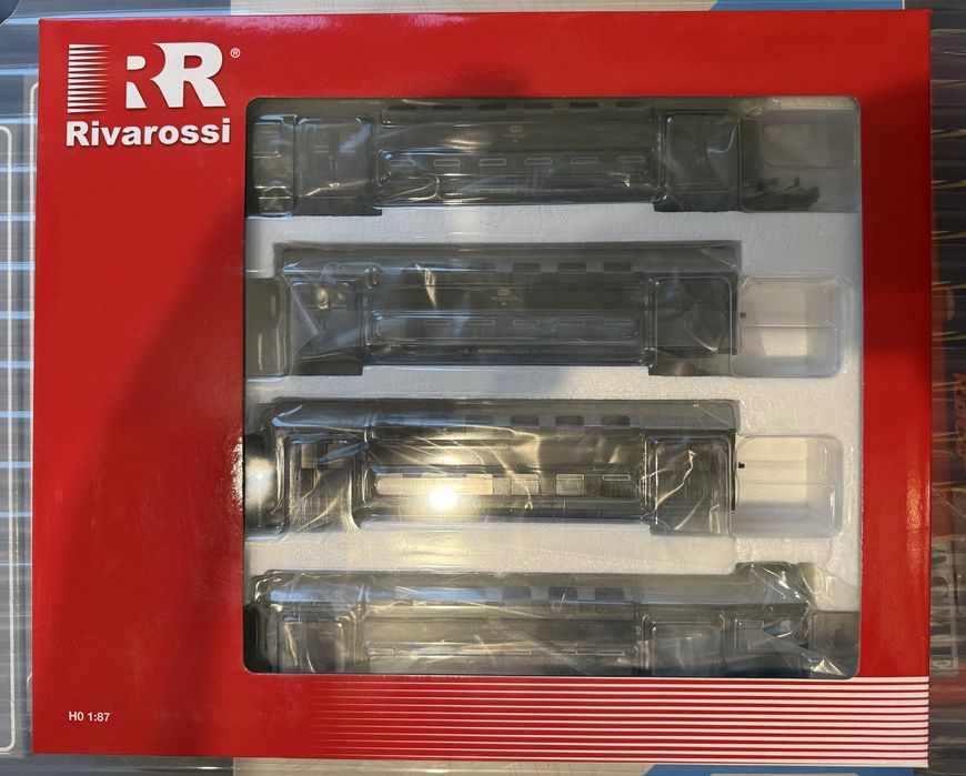 Zestaw wagonów piętrowych Rivarossi HRS4227