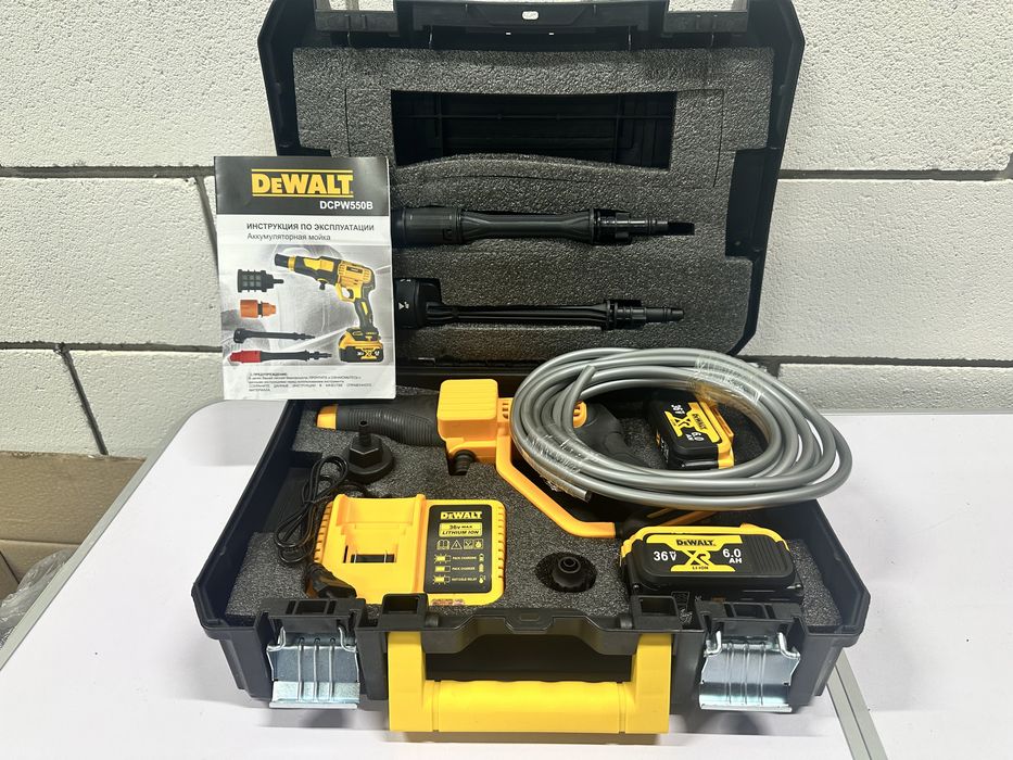 Суперціна! Акумуляторна міні мийка  Dewalt DCPW 550B 36v 6ah