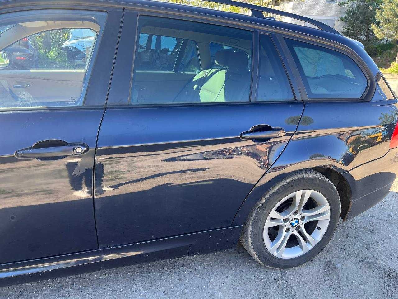 Двері дверка BMW 3 Е90 Е91 БМВ E90 E91 Права Ліва Передня Задня А35