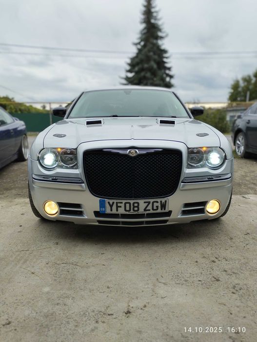 Продам Крайслер 300с