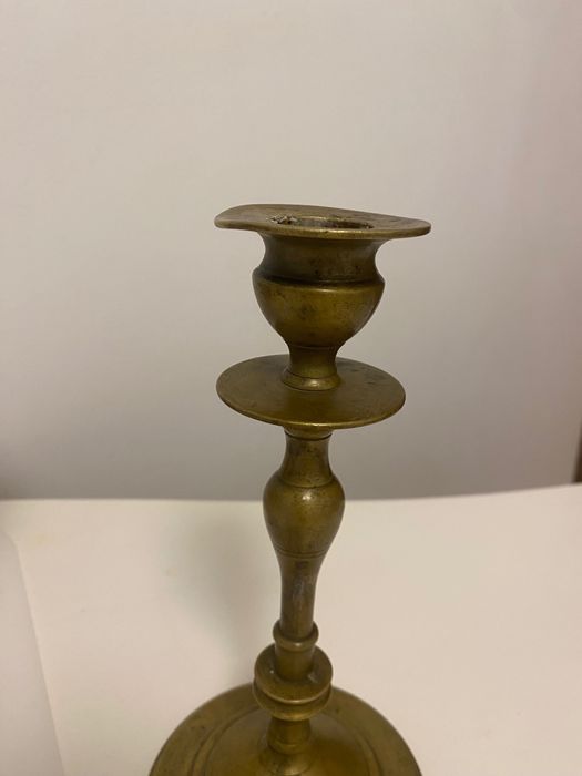 Świecznik No 1. Stan dobry