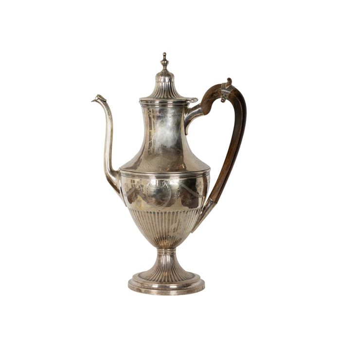 Cafeteira Dona Maria prata 1195 gr | século XIX