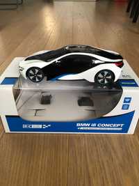 Zdalnie sterowany samochód BMW i8 RC w skali 1:24