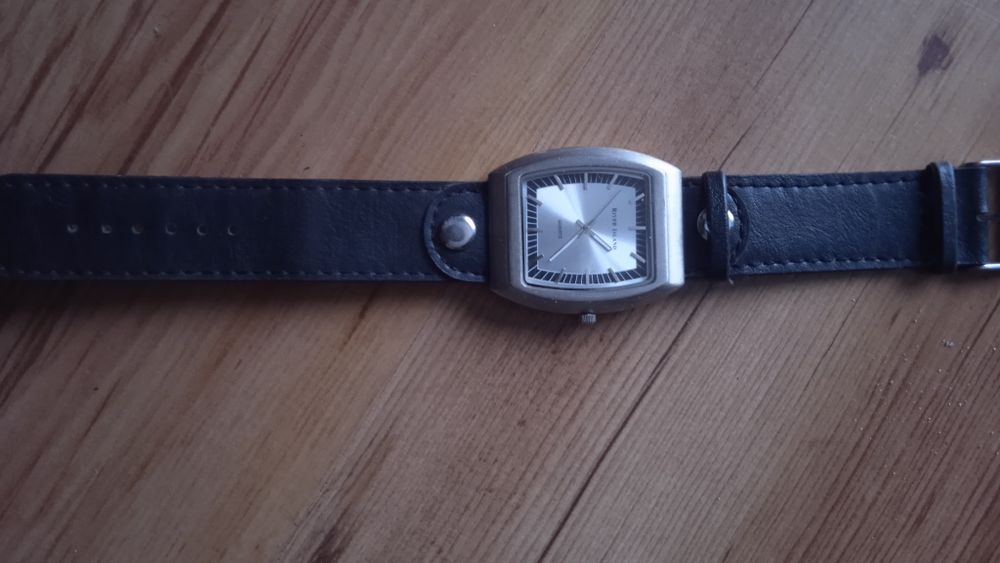 Zagadek Rover Island 219970 stary