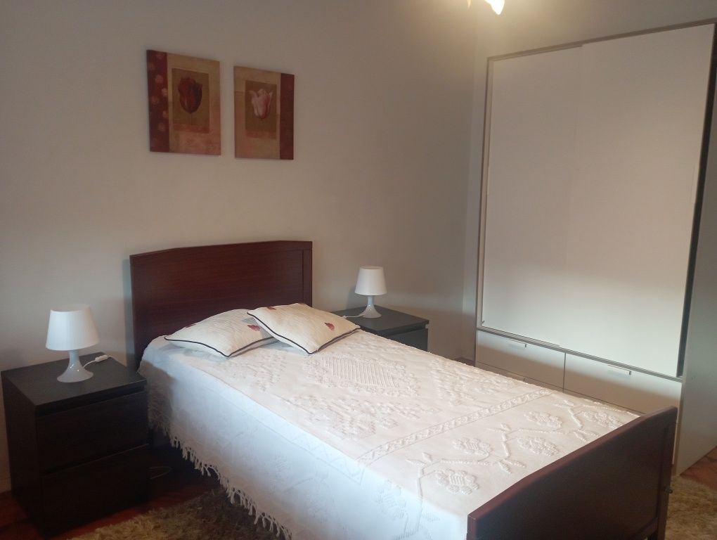 Quarto Para alugar
