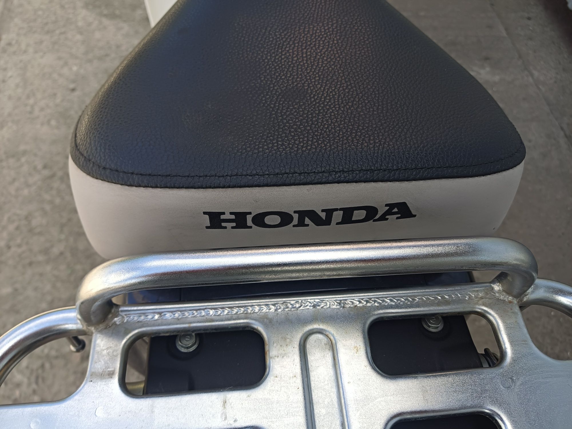 Продам мопед Honda syper CAB