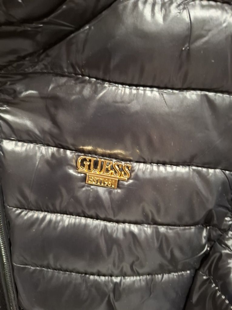 Kurtka wiosenna Guess