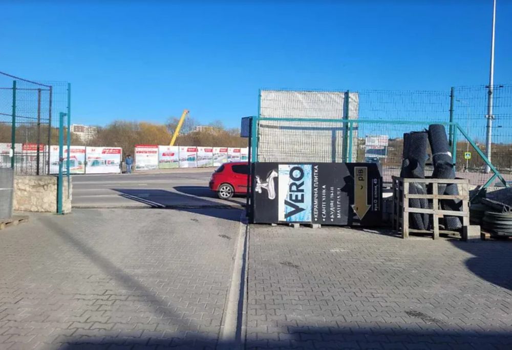 Продаж комерційного приміщення на вул. Шептицького, площа 130 кв.м