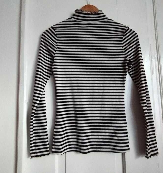 W paski półgolf longsleeve w prążki dopasowany z golfem ze złotą nitką