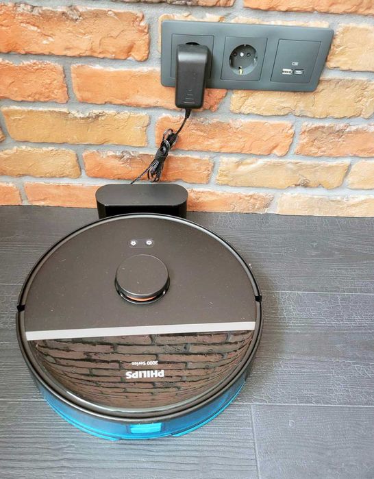 Робот-пилосос PHILIPS XU3000/01