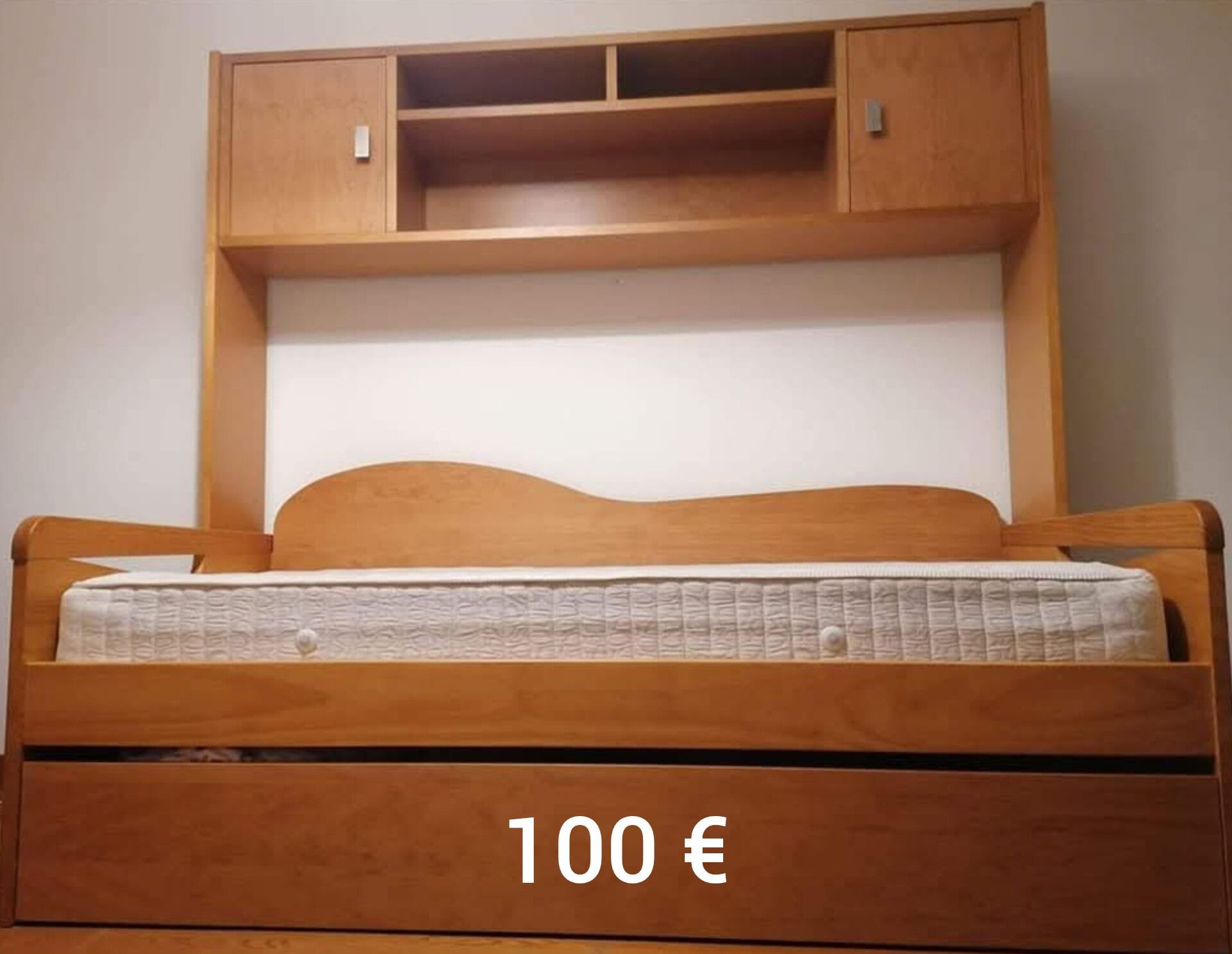 Cama Solteiro dupla com estante e secretária