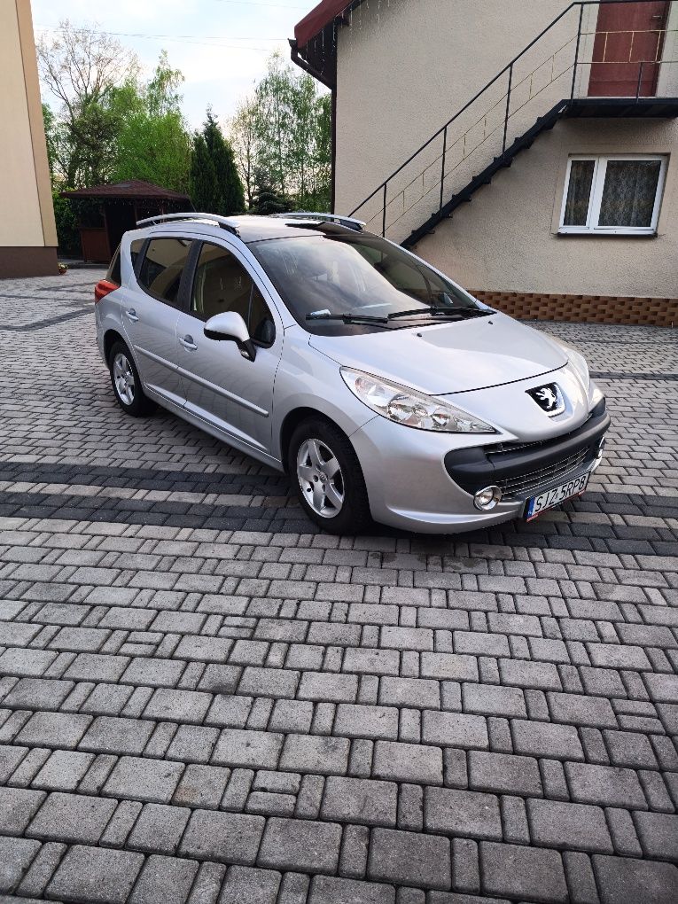 Peugeot 207sw benzyna +gaz