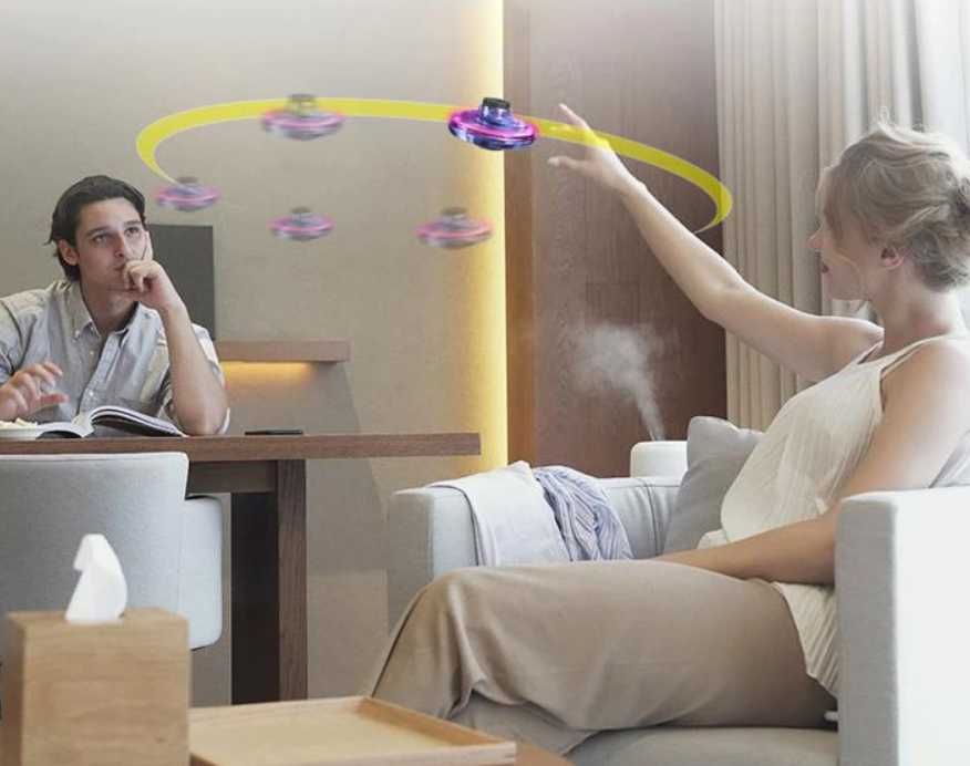 Flynova latający Fidget Spinner Dron Ufo LED