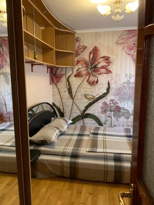 Сдам 3-ком Квартиру Посуточно в Одессе по пр. Добровольского 159